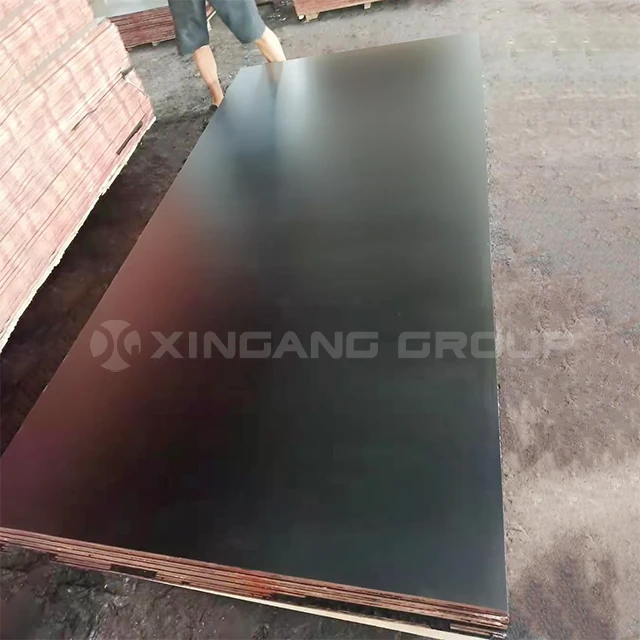 Modern Design Waterproof Pine Veneer Structure Plywood factory