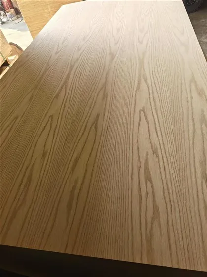 Natrual Veneer MDF Dengan Permukaan Berkualiti Tinggi Dan Cantik Untuk Hiasan Rumah